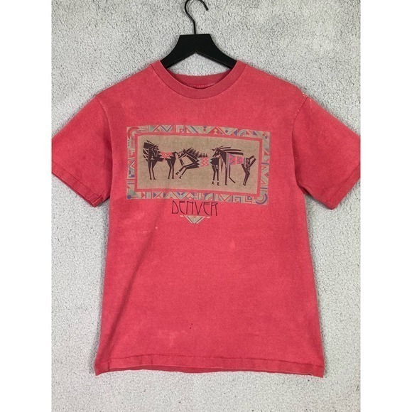Vintage Denver CO Red Shirt Mens M Distressed Anvil Tag Retro City Tee Top - Picture 6 of 11